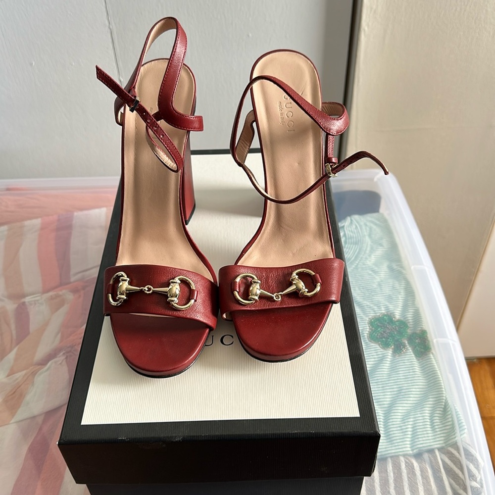 Gucci Red Leather Horsebit Anklestrap Sandals